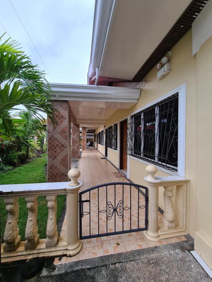 La-Familia Guest House ซีคีฮอร์ ภายนอก รูปภาพ